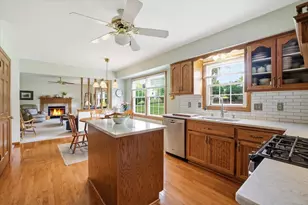 11436 W Shields Dr, Franklin, WI 53132 - Photo 12