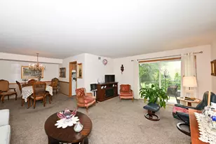1730 W Green Tree Rd, Glendale, WI 53209 - Photo 10