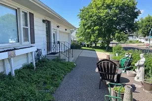 207 Pine St, Caledonia, MN 55921 - Photo 12