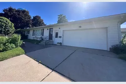 207  Pine St, Caledonia, MN 55921 - Photo 4
