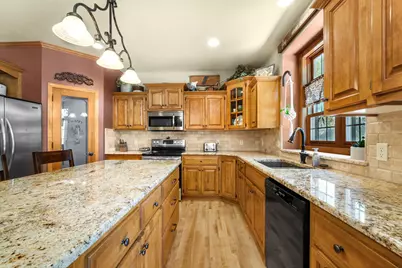 S71W12903  Tess Corners Dr, Muskego, WI 53150 - Photo 12