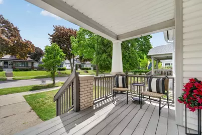 3427 N Cramer St, Milwaukee, WI 53211 - Photo 2