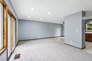S55W33749 County Rd ZZ, Genesee, WI 53153 - Photo 6