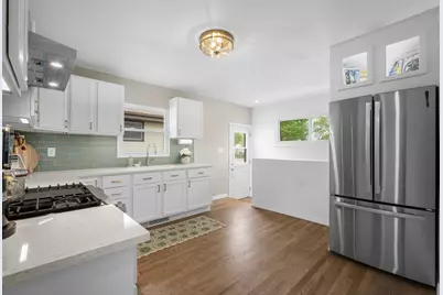 4550 S 47th St, Greenfield, WI 53220 - Photo 6