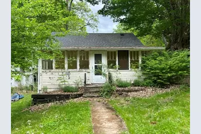 802  Manor Dr, Twin Lakes, WI 53181 - Photo 2
