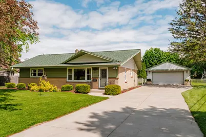 3222  Yorktown St, Racine, WI 53404 - Photo 1