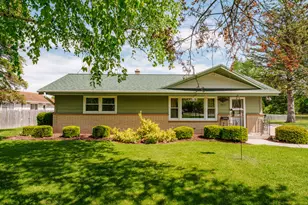 3222 Yorktown St, Racine, WI 53404 - Photo 2