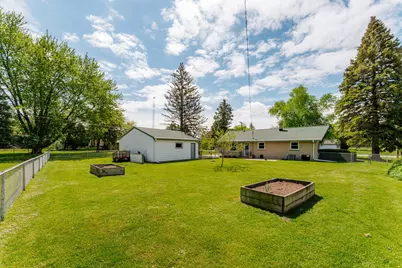 3222  Yorktown St, Racine, WI 53404 - Photo 30
