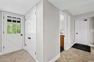 10525 N Fairway Ln, Mequon, WI 53092 - Photo 26