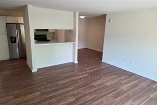 1011 S 2nd St, Delavan, WI 53115 - Photo 4