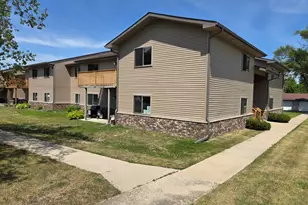 1011 S 2nd St, Delavan, WI 53115 - Photo 1