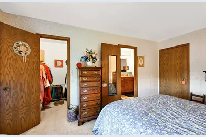 971 S Imperial Dr, Hartland, WI 53029 - Photo 20