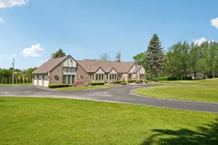 7604 Treeview Dr, Racine, WI 53108 - Photo 6