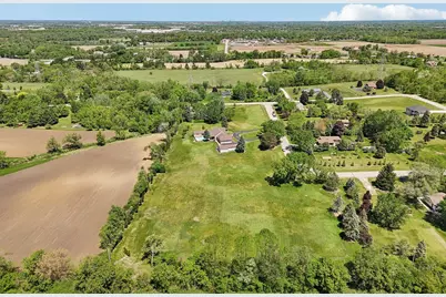 7604  Treeview Dr, Racine, WI 53108 - Photo 86