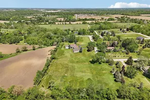 7604 Treeview Dr, Racine, WI 53108 - Photo 86