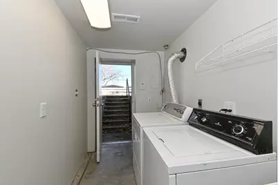408 S 3rd St, Milwaukee, WI 53204 - Photo 26