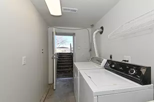 408 S 3rd St, Milwaukee, WI 53204 - Photo 26
