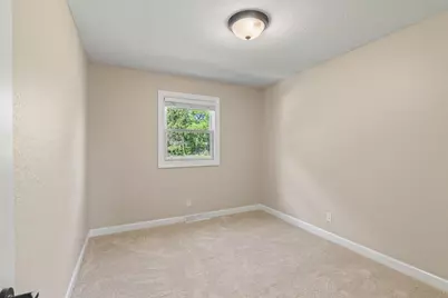 N20W28282  Oakton Rd, Delafield, WI 53072 - Photo 36