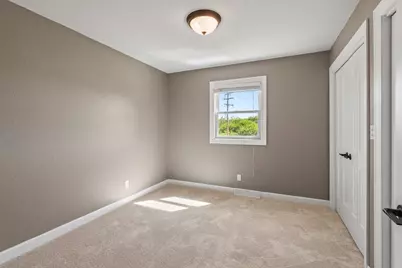 N20W28282  Oakton Rd, Delafield, WI 53072 - Photo 30
