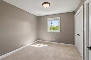N20W28282 Oakton Rd, Delafield, WI 53072 - Photo 30