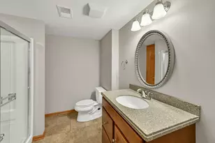 W231N7953 Martin Ct, Sussex, WI 53089 - Photo 32