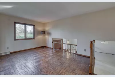 1545  Constitution Dr, Brookfield, WI 53045 - Photo 16
