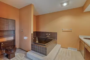 1545 Constitution Dr, Brookfield, WI 53045 - Photo 22
