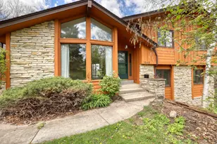 1545 Constitution Dr, Brookfield, WI 53045 - Photo 38