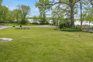 528 Wahl Ave, Mukwonago, WI 53149 - Photo 22