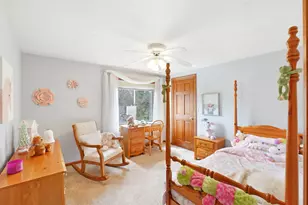 906 Scenic Heights Dr, Delafield, WI 53018 - Photo 24