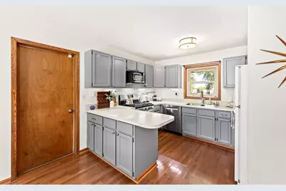25326 W Loomis Rd, Racine, WI 53185 - Photo 14