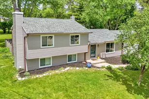 W233N6477 Kneiske Dr, Sussex, WI 53089 - Photo 30