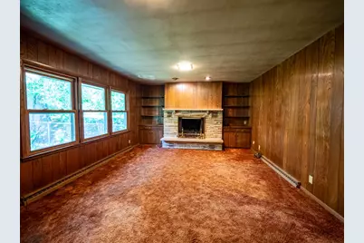 615  Tenny Ave, Waukesha, WI 53186 - Photo 12