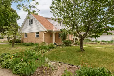 3725 S Marcy St, Milwaukee, WI 53220 - Photo 2