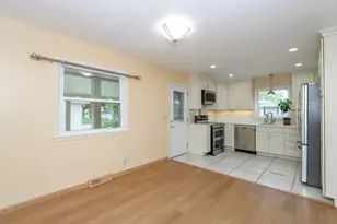 3725 S Marcy St, Milwaukee, WI 53220 - Photo 14