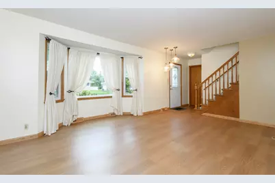 3725 S Marcy St, Milwaukee, WI 53220 - Photo 10