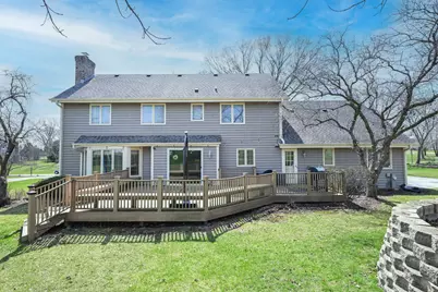 15800  Brook Ln, Brookfield, WI 53005 - Photo 2