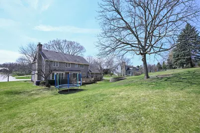 15800  Brook Ln, Brookfield, WI 53005 - Photo 40
