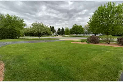 1807  Ridgeway Dr #38, De Pere, WI 54115 - Photo 38