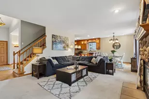 3622 Applewood Dr, Waukesha, WI 53189 - Photo 8