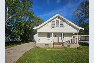 2409 N Rapids Rd, Manitowoc, WI 54220 - Photo 1