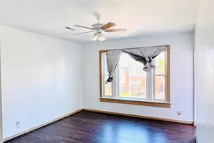 2335 S 16th St, Milwaukee, WI 53215 - Photo 8