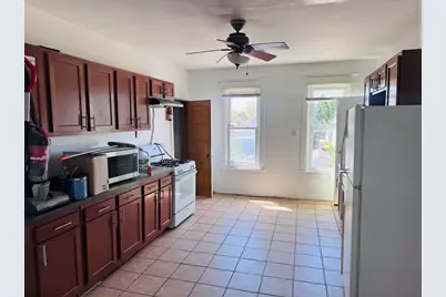 2335 S 16th St, Milwaukee, WI 53215 - Photo 6