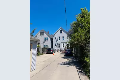 2335 S 16th St, Milwaukee, WI 53215 - Photo 4
