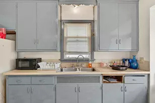 4455 N Teutonia Ave, Milwaukee, WI 53209 - Photo 10