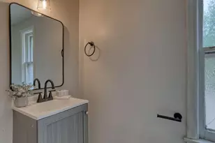 507 NW Barstow St, Waukesha, WI 53188 - Photo 16