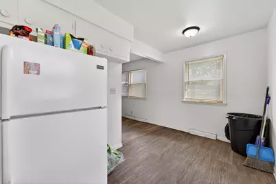 5412 W Mill Rd, Milwaukee, WI 53218 - Photo 8