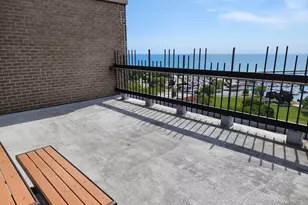 1707 N Prospect Ave, Milwaukee, WI 53202 - Photo 16