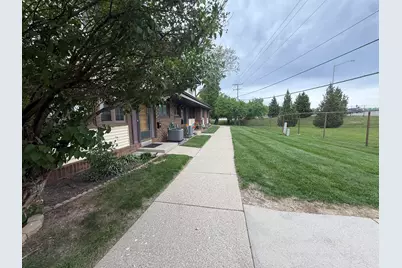 6324 S 20th St, Milwaukee, WI 53221 - Photo 30