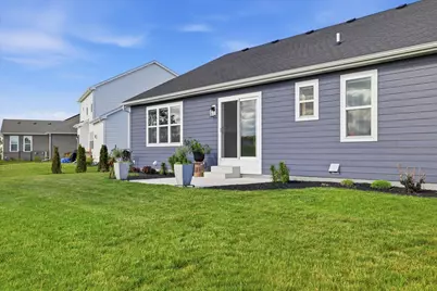 2938  Yahara Dr, Summit, WI 53066 - Photo 34